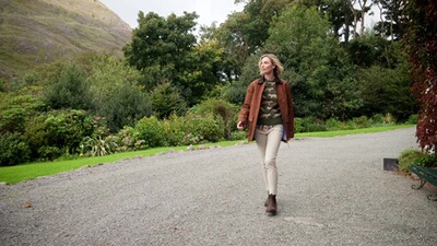 Pullover mit Fuchs-Intarsie, Brigitte von Schönfels