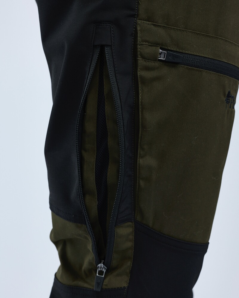 Hose Caribou TC, Pinewood