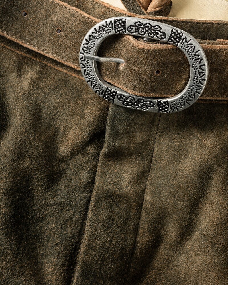 Kniebundhose, Almsach