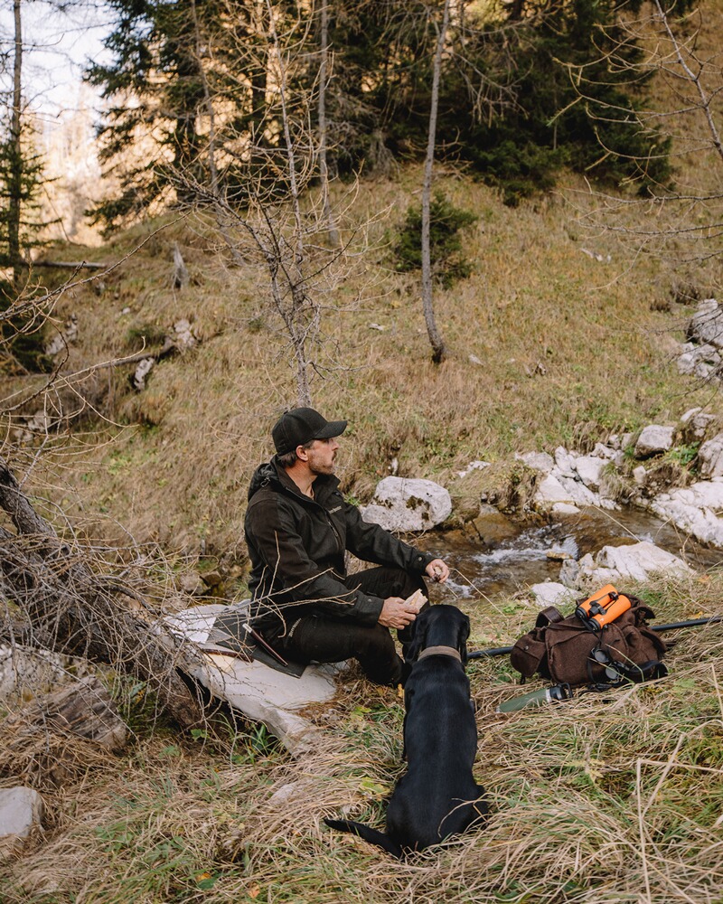 Hose Tatra, Deerhunter