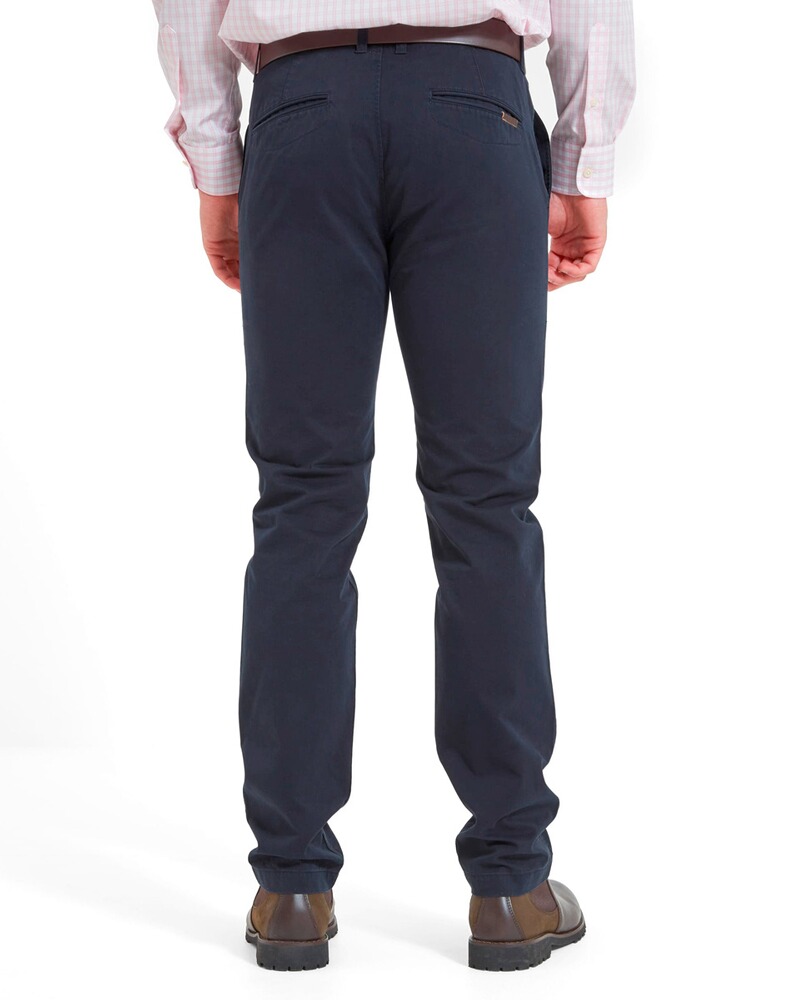 Chino Chichester, Schöffel Country