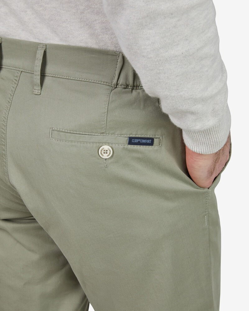 Chino Foxx, Club of Comfort