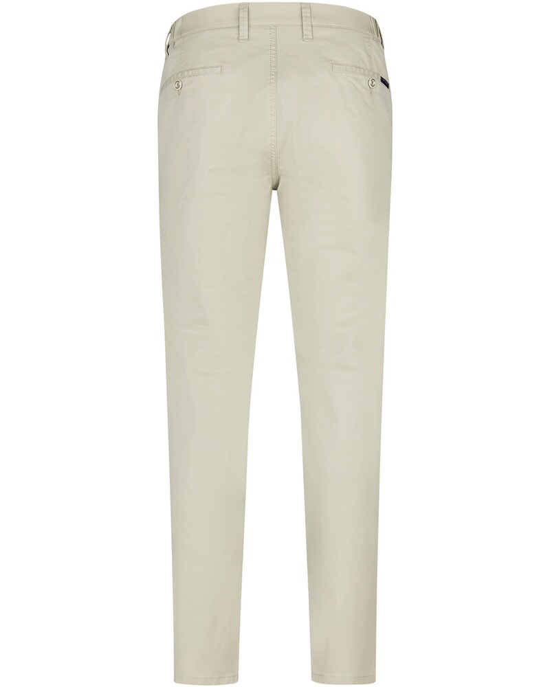 Chino Foxx, Club of Comfort