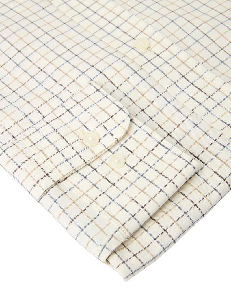 Hemd Baron, Chevalier