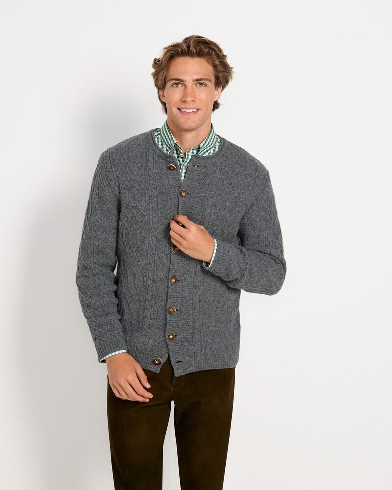 Zopfstrickjacke, Luis Steindl