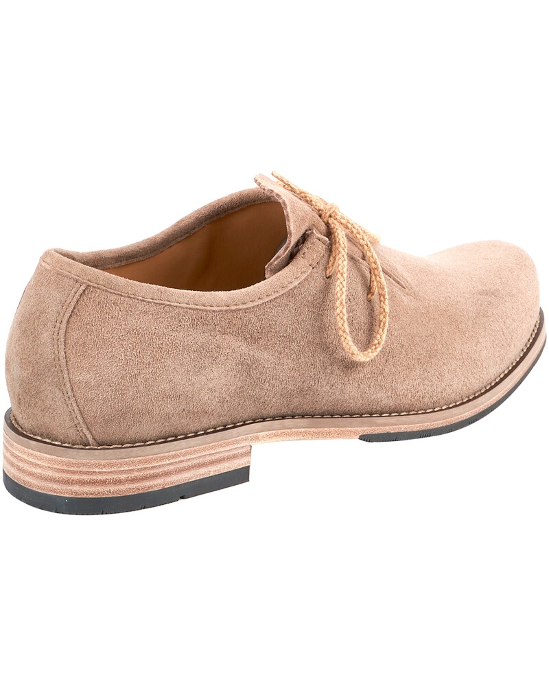 Haferlschuh, dirndl + bua