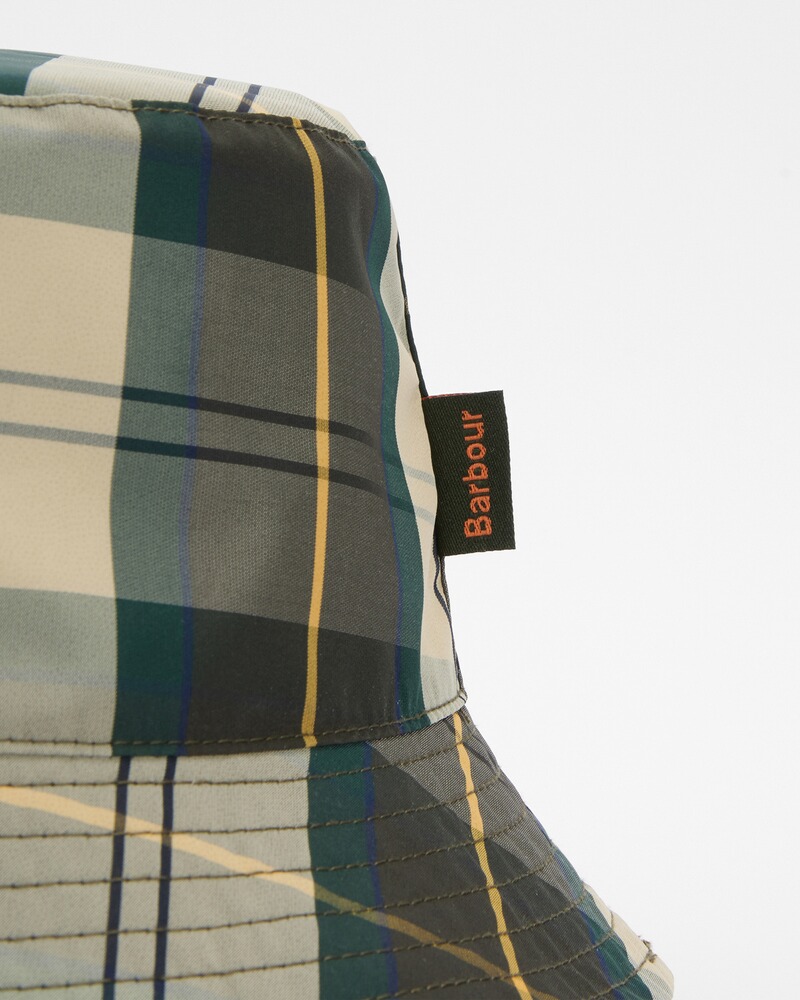 Wendehut Hutton, Barbour