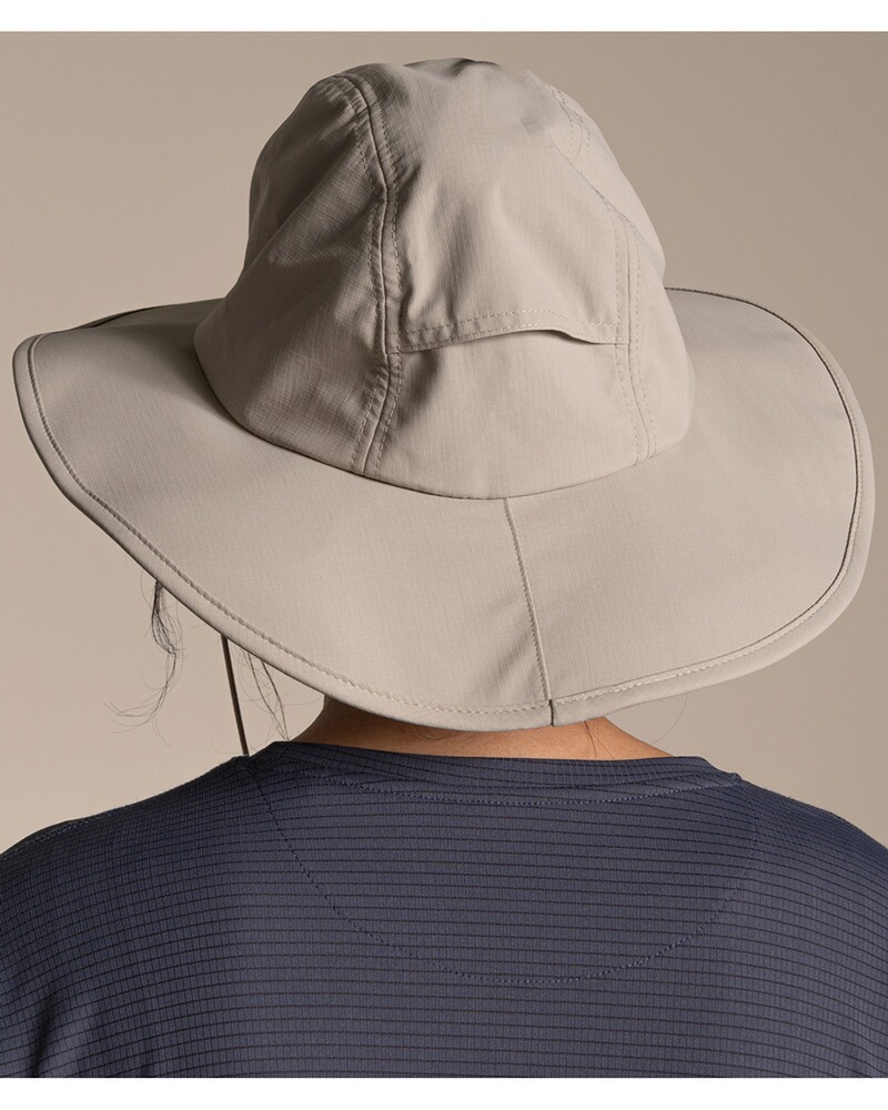 Hut NosiLife Field, Craghoppers