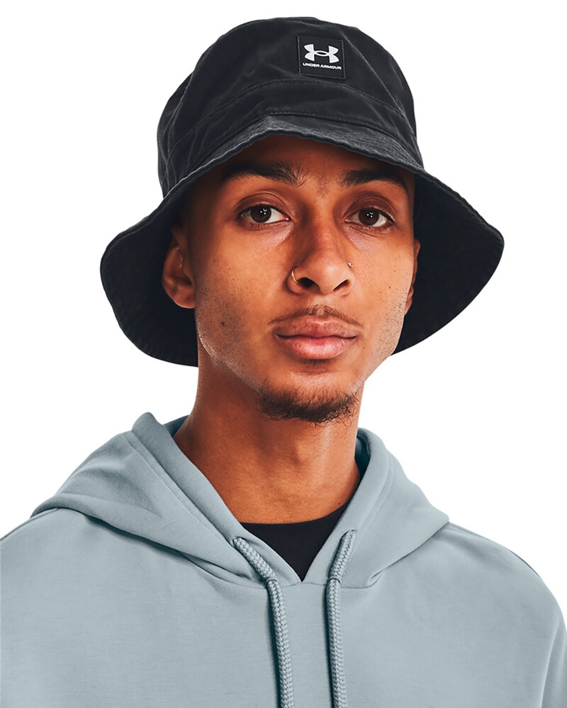 Hut Essential, Under Armour