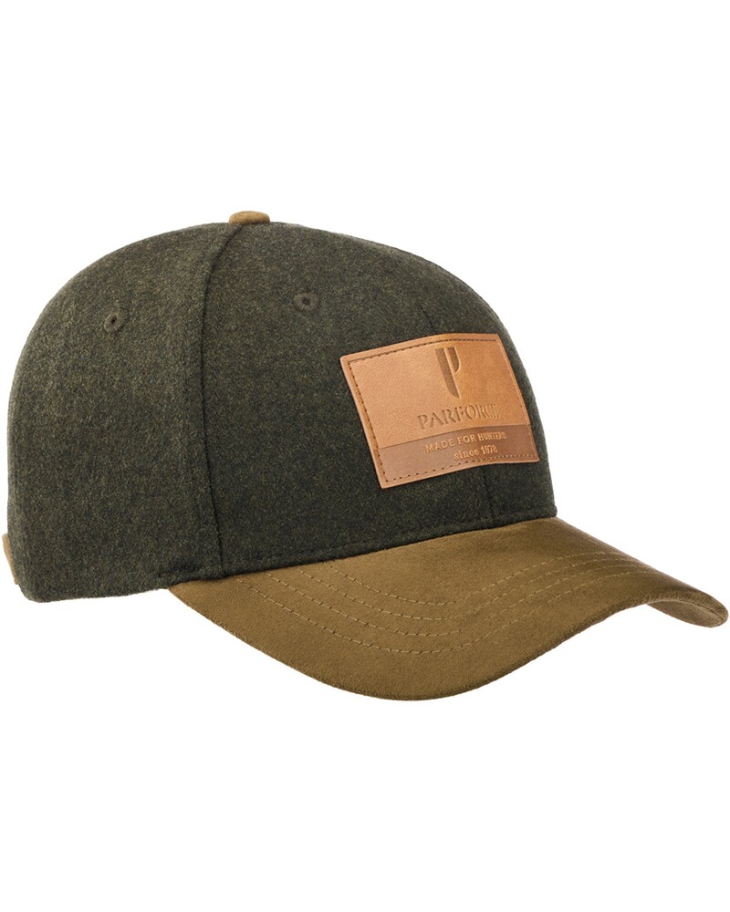 Cap, Parforce Tradition