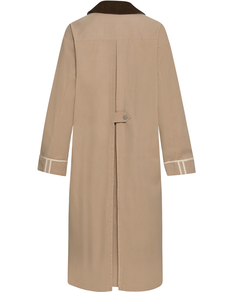 Wachsmantel, Brigitte von Schönfels