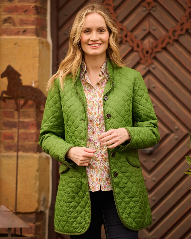 Steppmantel Grace, Wellington