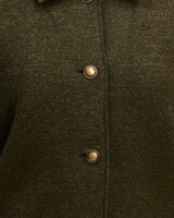 Walkmantel Atara, Stapf