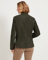 Lederjacke mit Schulterpatch, Brigitte von Schönfels