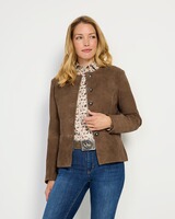 Kragenlose Lederjacke, Luis Steindl