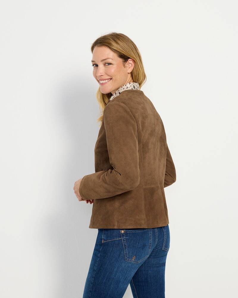 Kragenlose Lederjacke, Luis Steindl