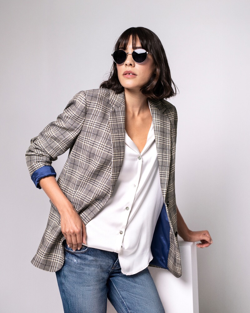 Karoblazer, White Label