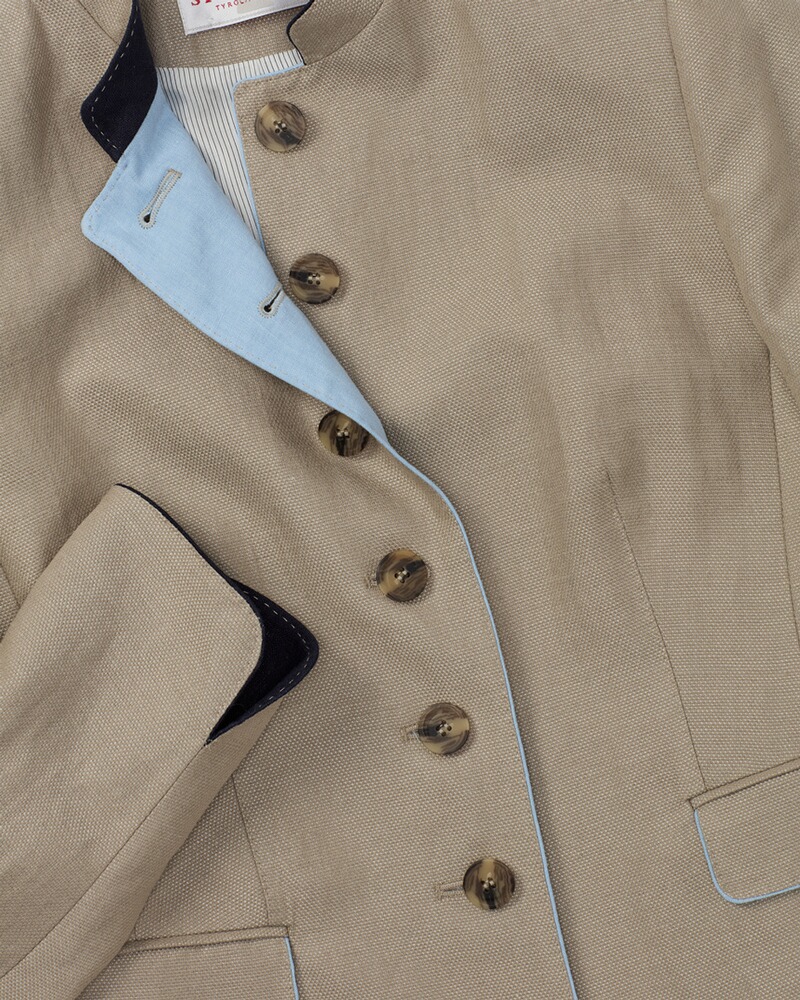 Gehrock mit Kontrastbesatz, CREATION BAUER