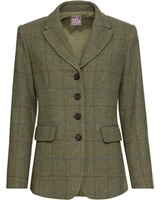 Essential Longblazer, Brigitte von Schönfels