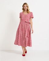 Vichykaro-Leinenkleid, Luis Steindl
