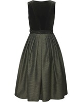 Langes Samt-Dirndl, Luis Steindl