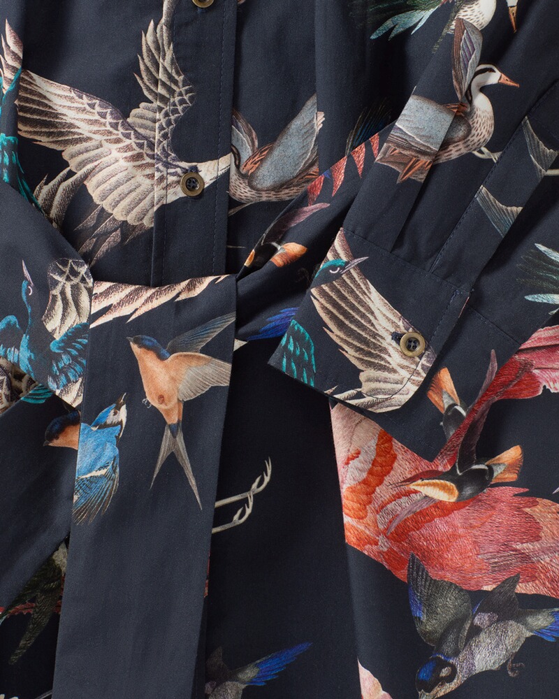 Hemdblusenkleid mit Vogelmotiven, Brigitte von Schönfels