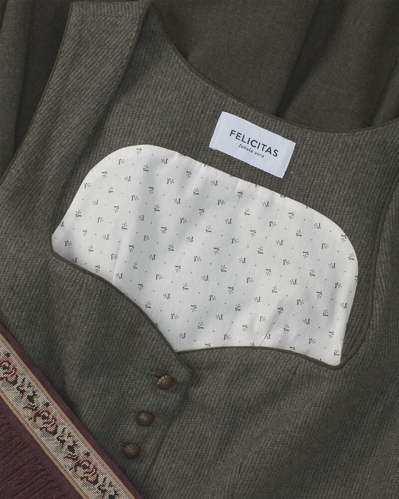 Dirndl Dasha, FELICITAS