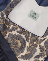 Langes Dirndl mit Stickereien, Berwin