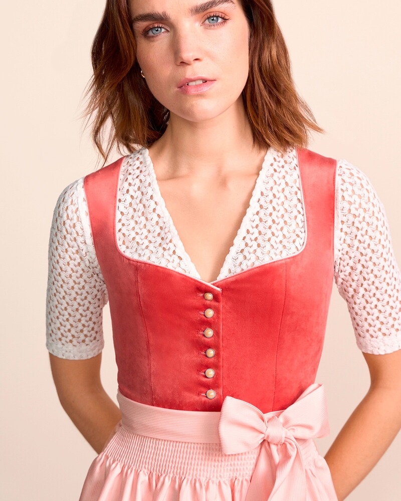 Samtdirndl, Krüger