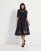 Langes Dirndl mit Rosenschürze, Luis Steindl