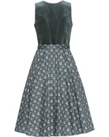 Langes Dirndl mit Samtmieder, Berwin