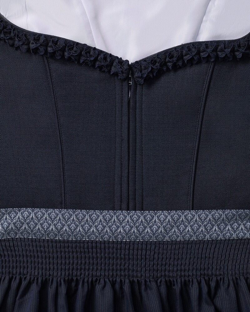 Kurzes Dirndl, Krüger Madl