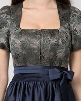 Heimatgwand Dirndl Pearl, Stockerpoint