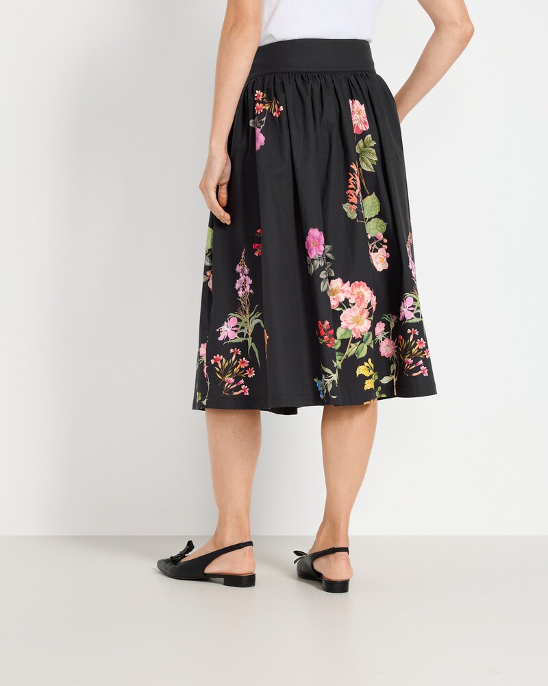 Geblümter Rock, REITMAYER