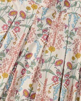 Faltenrock, White Label