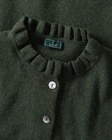 Strickjacke mit Rüschenkragen, Luis Steindl